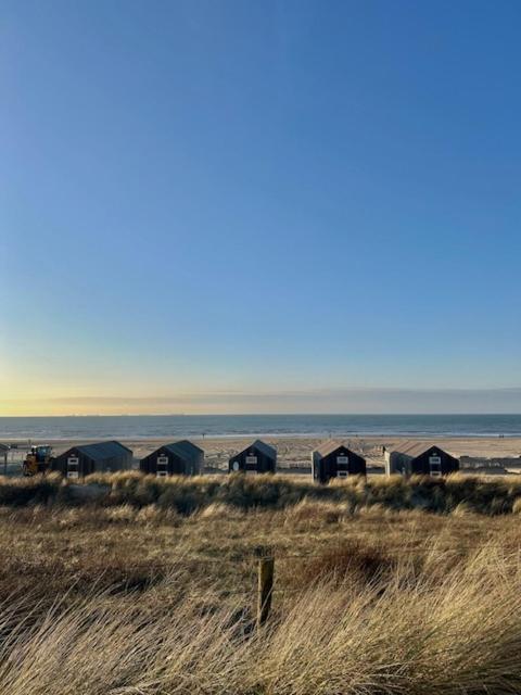 Sisters Beachbungalows Katwijk aan Zee ภายนอก รูปภาพ